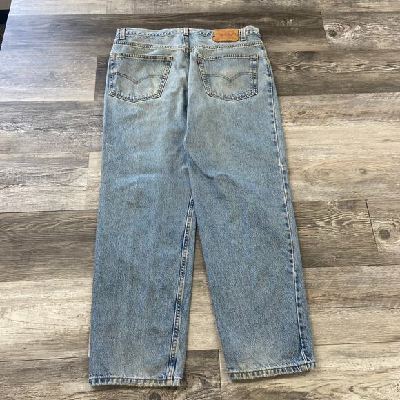 Vintage 90s Levis 550 Faded Blue Red Tab Mens 37x30 Relaxed Fit Denim Jeans - Picture 2 of 13